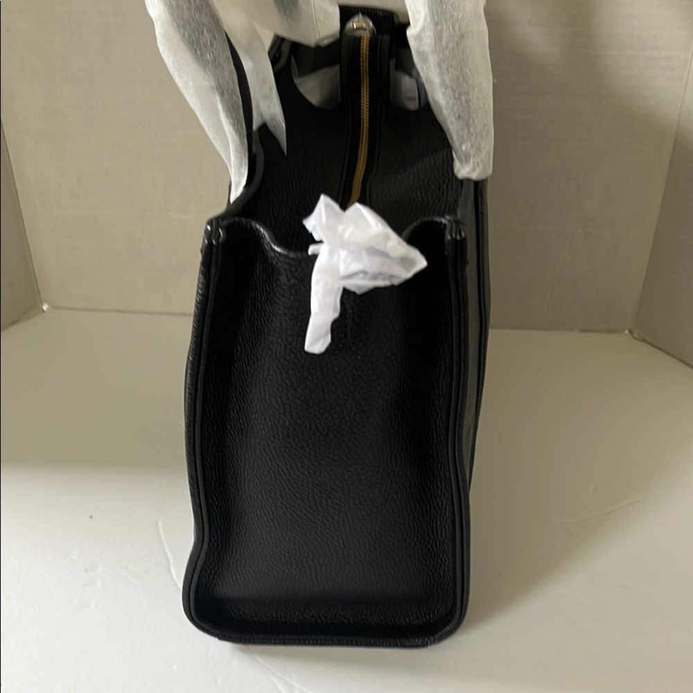 Marc Jacobs Black Leather The Tote Bag - Picture 7 of 7